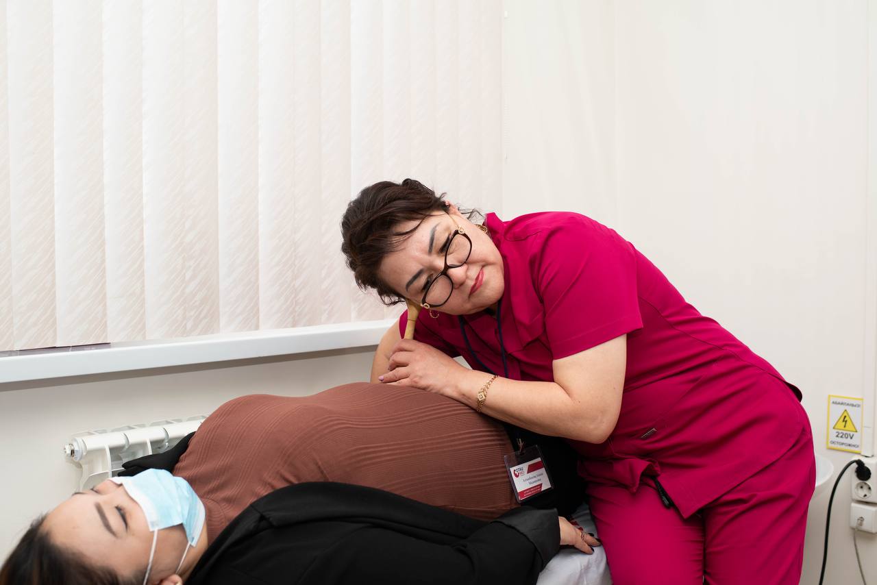 photo_5359699378580870292_y